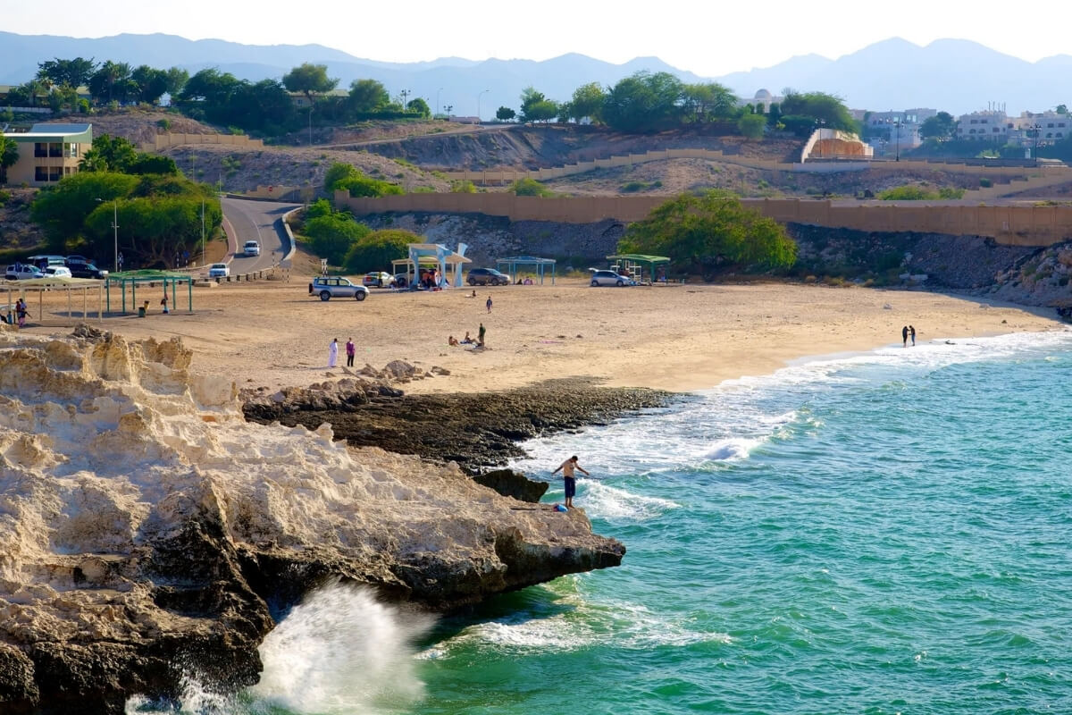Tiwi Beach - Best public beach in Oman